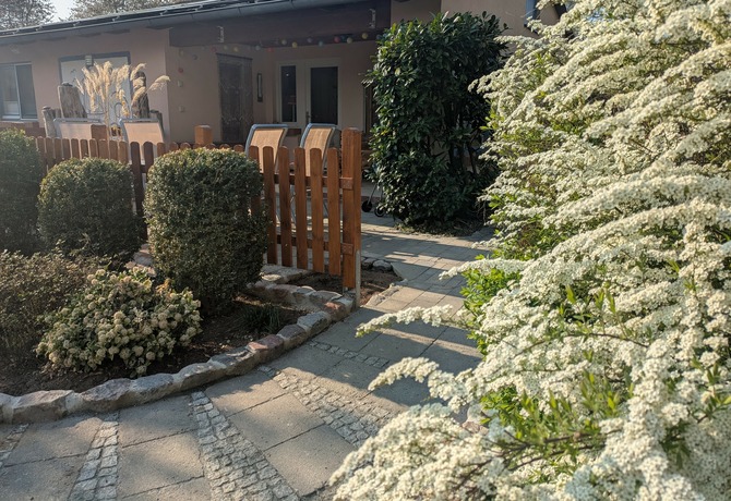 Ferienhaus in Putbus - M&auml;rchengarten H&auml;nsel und Gretel - Ein Bl&uuml;tentraum im M&auml;rchengarten