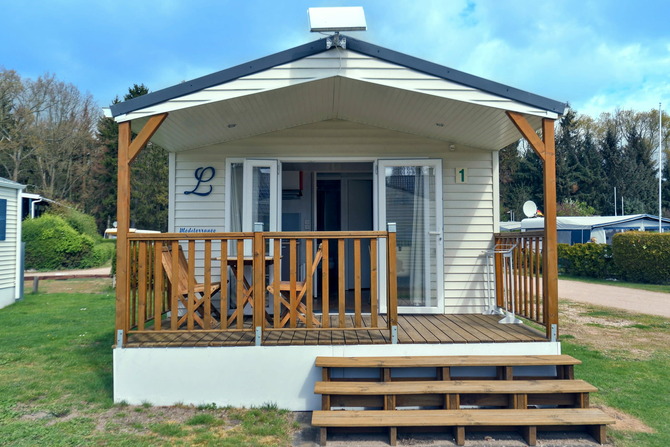 Ferienhaus in Pelzerhaken - Mobilheim Mediterranee - Au&szlig;enansicht der Terrasse