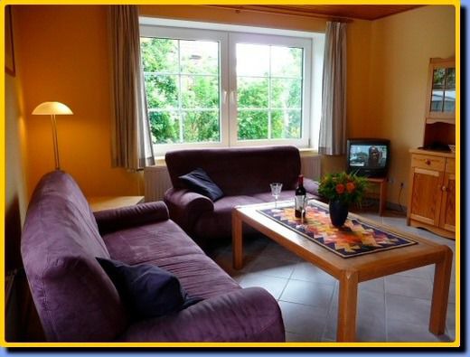 Ferienwohnung in Fehmarn OT Presen - "Ferienhof Rie&szlig;en" Wei&szlig;es Haus Nr. 33 - Bild 2