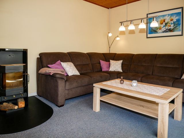 Ferienhaus in Fehmarn OT Schlagsdorf - "FH unterm Walnussbaum" - Julia - Doppelhaush&auml;lfte - Bild 3