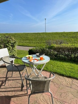 Stoltenberg, Mona & Sönke: "Haus Panorama", App. Nr. 9 "Seeblick"