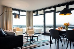 Sonnendeck mit Meerblick in Staberdorf