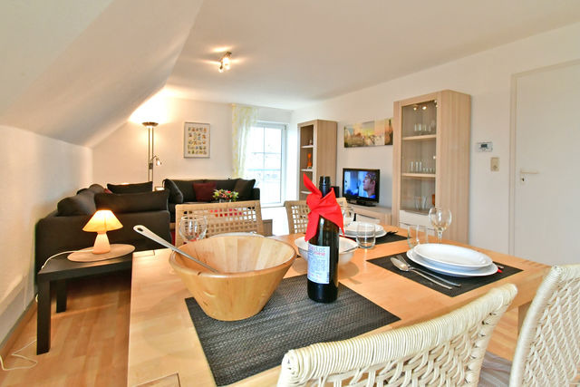 Ferienwohnung in Ostseeheilbad Zingst - Haus am Hafen / Boddenzauber FW 4 - Bild 2