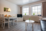 Ferienwohnung in Fehmarn - Knusthof Lafrenz - Apfelhofblick - Bild 1