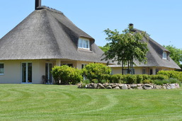 Reetdachhaus 4, inkl. 2 Parkpl&auml;tze