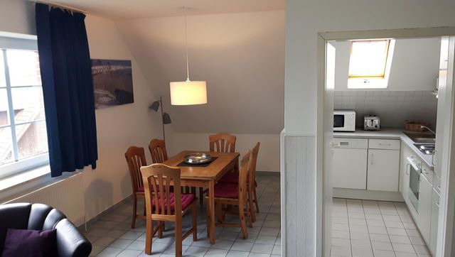 Ferienwohnung in Fehmarn OT Sahrensdorf - Ferienwohnung "Buschwindröschen" im Ferienhaus Nielson in Petersdorf - Bild 2