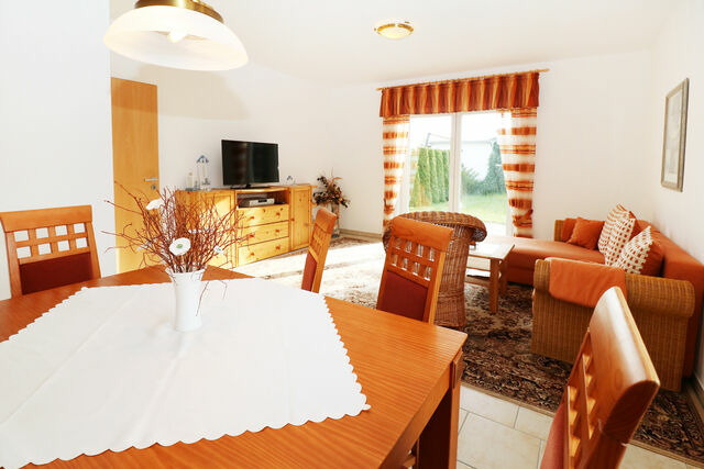 Ferienhaus in Karlshagen - Ferienhaus Moritz - mit gro&szlig;em Garten - Bild 6