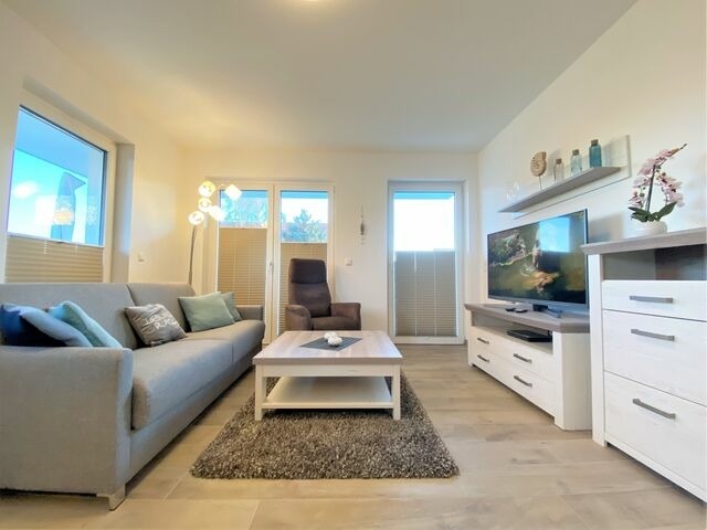 Ferienwohnung in K&uuml;hlungsborn - App. 16, Strandresidenz D&uuml;nenperle - Bild 2