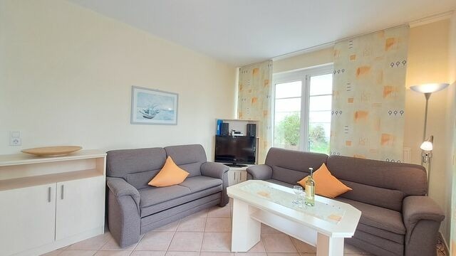 Ferienwohnung in Baabe - Ferienwohnung Strandgl&uuml;ck - mit sonniger Terrasse - Bild 4