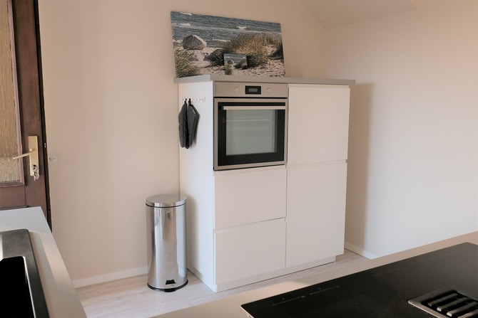 Ferienwohnung in Cismar - Ferienwohnung Oetken - Backofen, K&uuml;hlschrank mit Gefrierfach