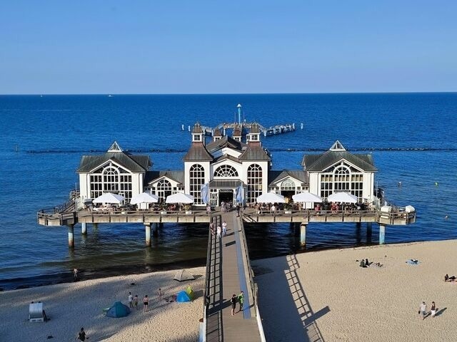 Ferienwohnung in Sellin - Ferienwohnung 6 mit Sauna WLAN 6 Pers. Sellin auf Rügen Villa Celia 200 m vom Strand entfernt - Bild 12