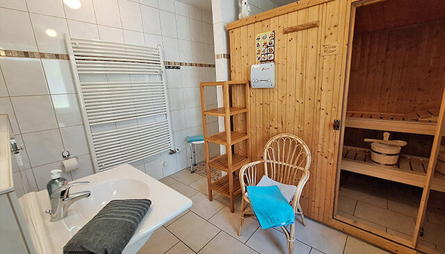 Ferienhaus in Heringsdorf - Insellicht**** BRINKMANNHAUS 4-Sterne - groß fast am Strand Sauna Terrasse Grill - Bild 9